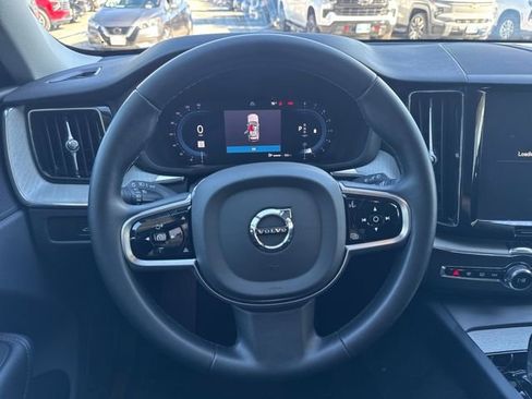Used 2025 Volvo XC60 B5 Plus image 14
