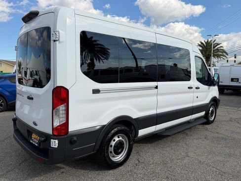 Used 2018 Ford Transit 350 XL image 6