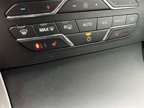 Used 2019 Ford Edge SEL w/ Equipment Group 201A image 35