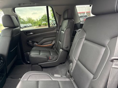Used 2019 Chevrolet Tahoe Premier AWD/4WD image 10