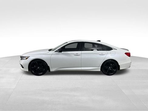 Used 2021 Honda Accord Sport image 3