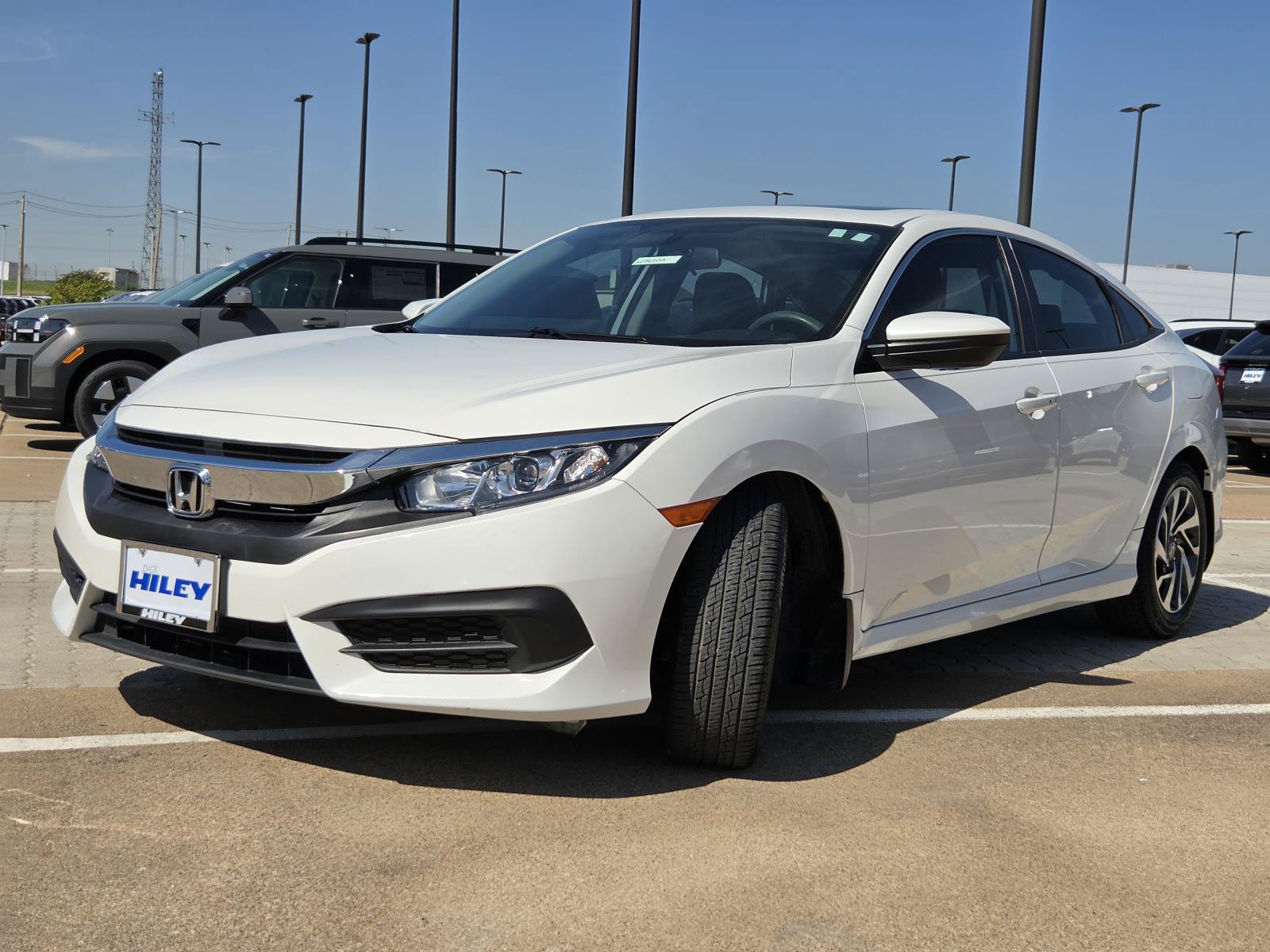 Used 2017 Honda Civic EX image 2