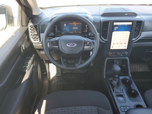 Used 2025 Ford Ranger XL image 14