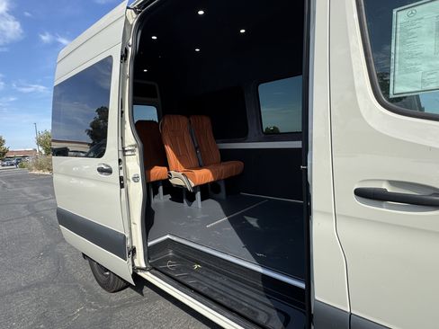New 2024 Mercedes-Benz Sprinter 2500 image 16