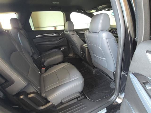 Used 2023 Buick Enclave Essence w/ Sport Touring Edition FWD image 19