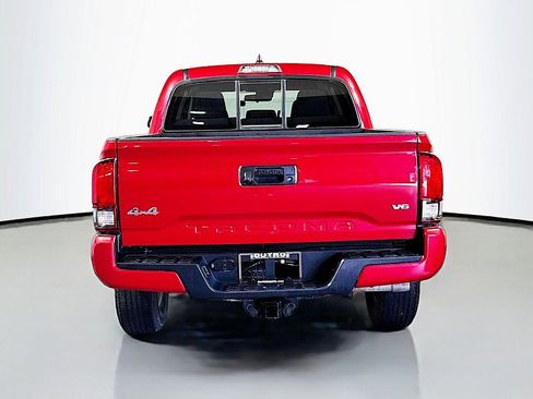 Used 2020 Toyota Tacoma SR image 6