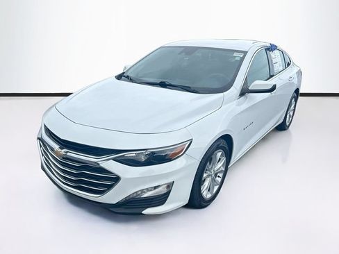 Used 2024 Chevrolet Malibu LT FWD image 3