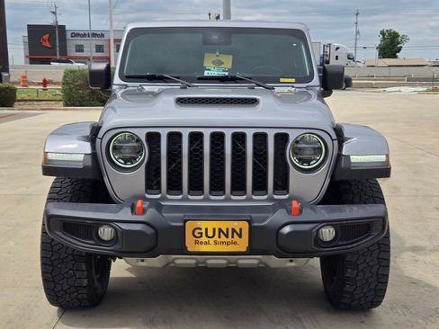 Used 2021 Jeep Gladiator Mojave AWD/4WD image 2