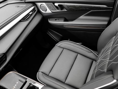 New 2025 Buick Enclave Avenir w/ Super Cruise Package image 40