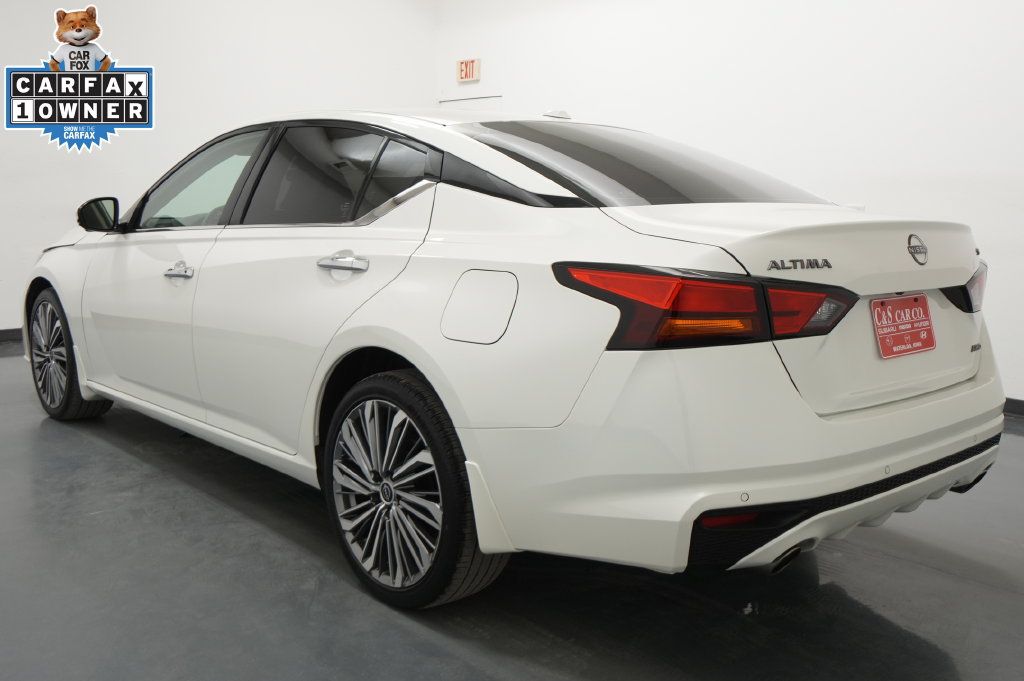 Used 2024 Nissan Altima 2.5 SL AWD/4WD image 6