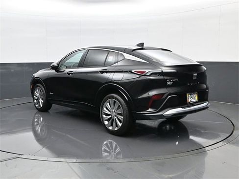 New 2026 Buick Envista Avenir FWD image 7
