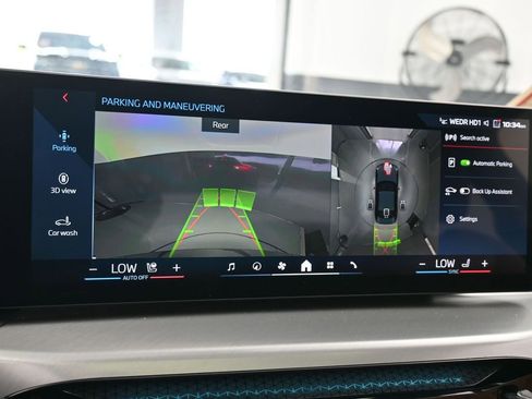 Used 2026 BMW M240i xDrive Coupe image 23