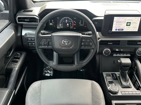 Used 2024 Toyota Tacoma SR5 AWD/4WD image 14