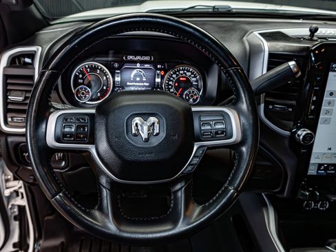 Used 2022 RAM 3500 Big Horn w/ Level C Equiment Group image 18