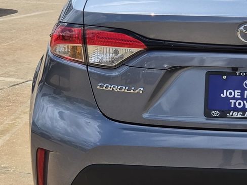 Used 2025 Toyota Corolla LE FWD image 10