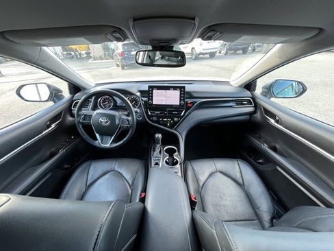 Used 2024 Toyota Camry XLE w/ Cold Weather Package image 33