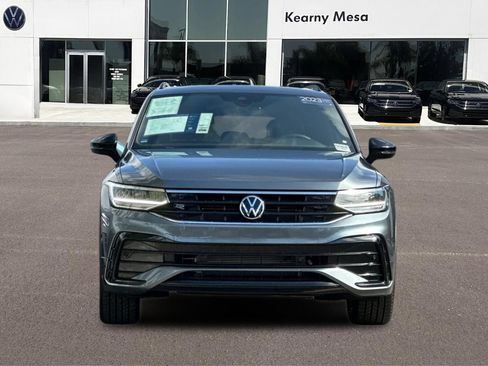 Used 2023 Volkswagen Tiguan SE R-Line FWD image 9