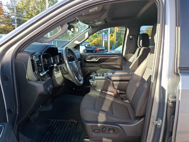 Used 2024 Chevrolet Silverado 1500 LT AWD/4WD image 23