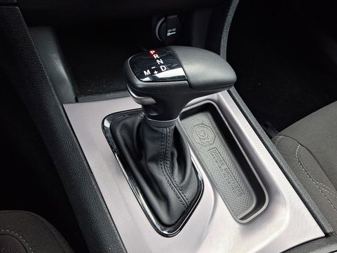 Used 2023 Dodge Charger SXT w/ Blacktop Package image 15