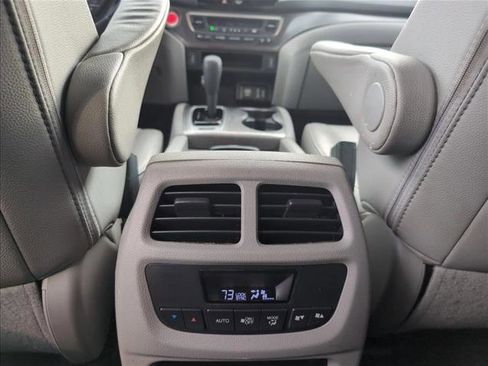 Used 2017 Honda Pilot EX-L image 18