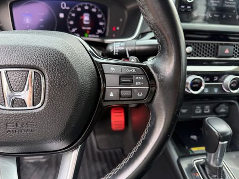 Used 2022 Honda Civic Touring image 19