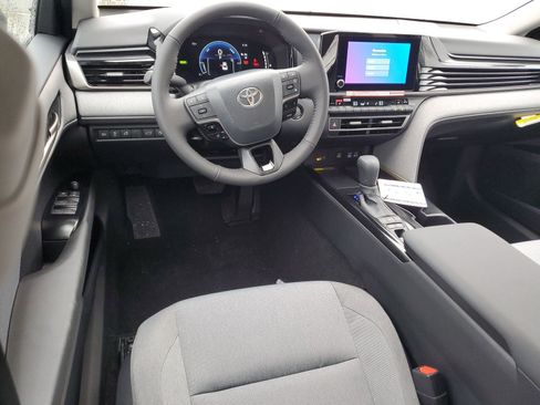 New 2026 Toyota Camry LE image 11