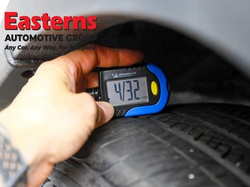 Used 2024 Toyota Highlander Platinum image 33