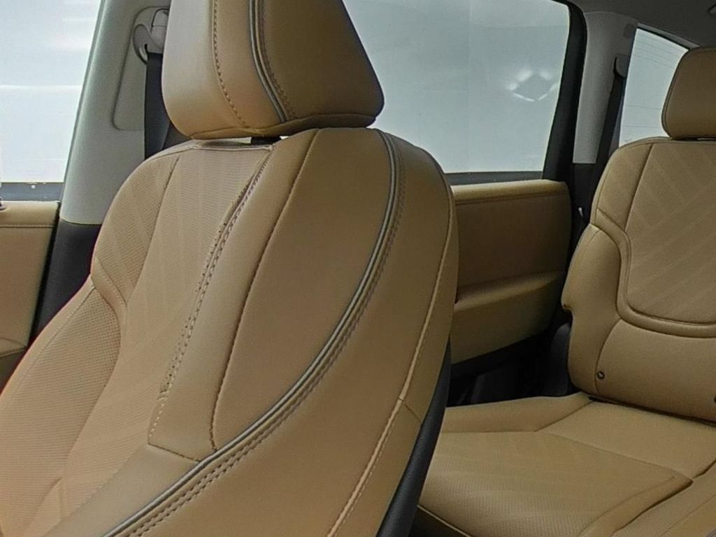 New 2026 INFINITI QX80 Luxe w/ Cargo Package AWD/4WD image 24