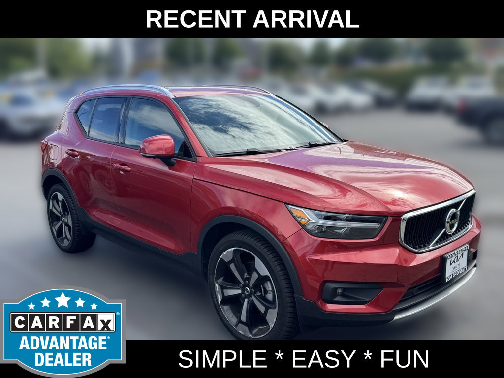 Used 2021 Volvo XC40 T5 Momentum w/ Premium Package AWD/4WD image 1