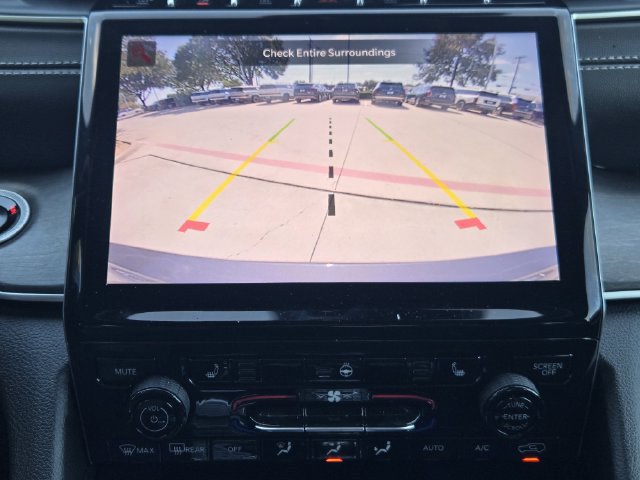 Used 2024 Jeep Grand Cherokee L Limited w/ Trailer Tow Package AWD/4WD image 11