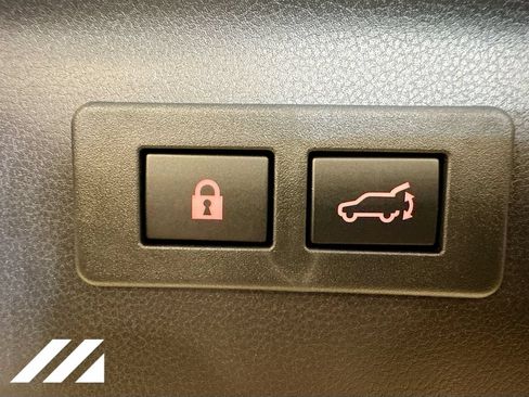 New 2026 Subaru Forester Limited AWD/4WD image 28