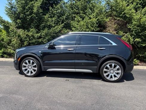 Certified 2023 Cadillac XT4 Premium Luxury w/ Enhanced Visibility Package AWD/4WD image 2