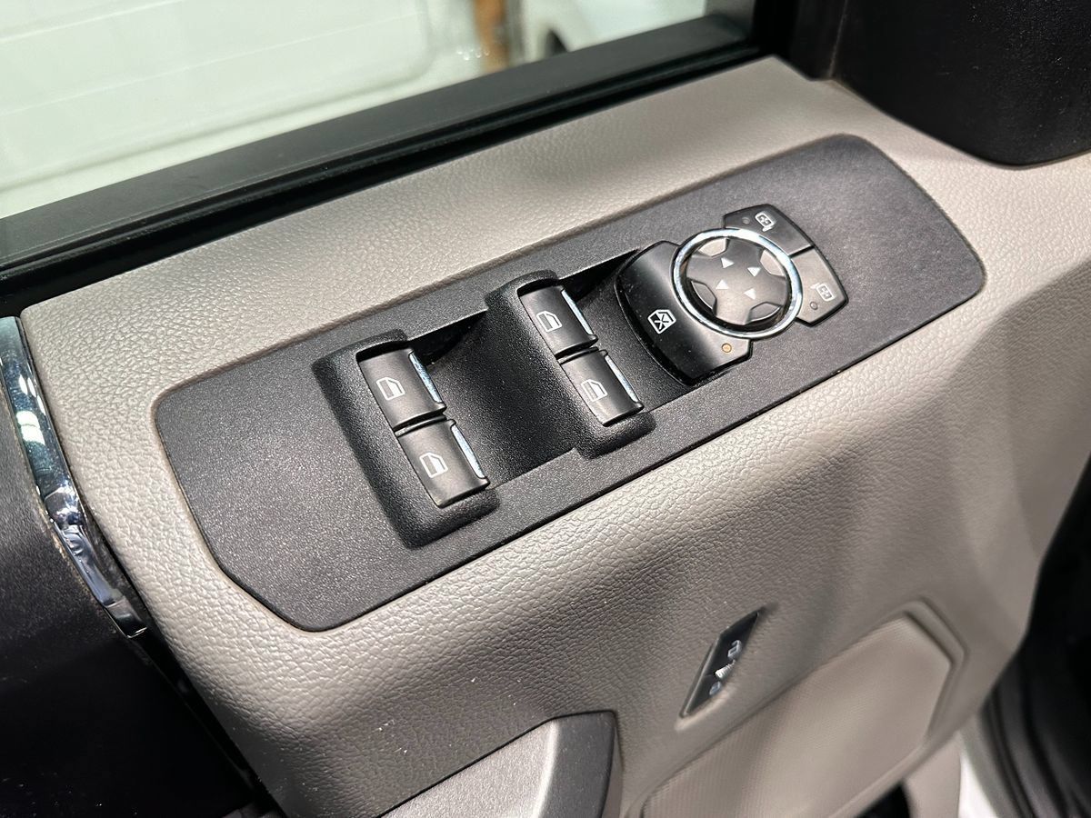 Used 2017 Ford F350 XLT RWD image 24