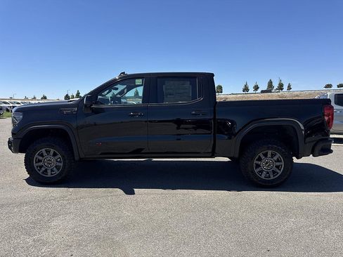New 2026 GMC Sierra 1500 AT4X w/ LPO, Black Badging Package AWD/4WD image 5