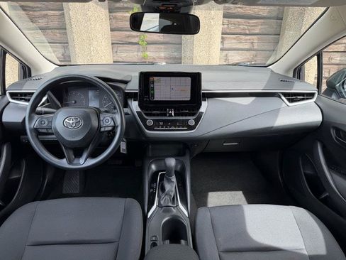 Used 2024 Toyota Corolla LE FWD image 12