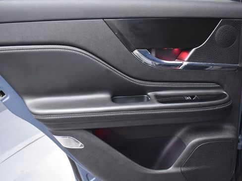 Used 2023 Lincoln Corsair Reserve w/ Equipment Group 201A image 22