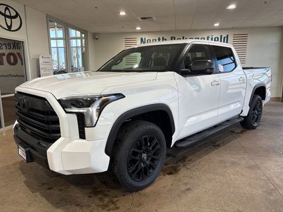 New 2026 Toyota Tundra SR5