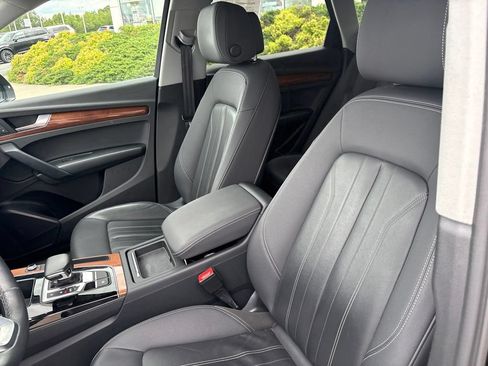 Used 2021 Audi Q5 2.0T Premium AWD/4WD image 16