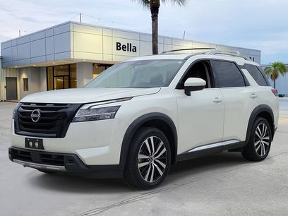 Certified 2023 Nissan Pathfinder Platinum