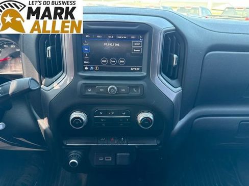 Used 2021 GMC Sierra 2500 4x4 Crew Cab w/ Fleet Convenience Package image 9