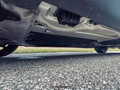 Used 2023 Rolls-Royce Cullinan Black Badge w/ Leather Finishing Pack image 76