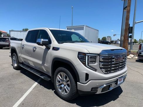 New 2026 GMC Sierra 1500 Denali w/ Technology Package AWD/4WD image 4