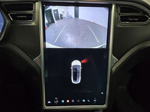 Used 2016 Tesla Model X 90D AWD/4WD image 16