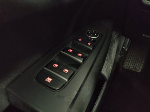 Used 2021 Kia Forte LXS FWD image 27
