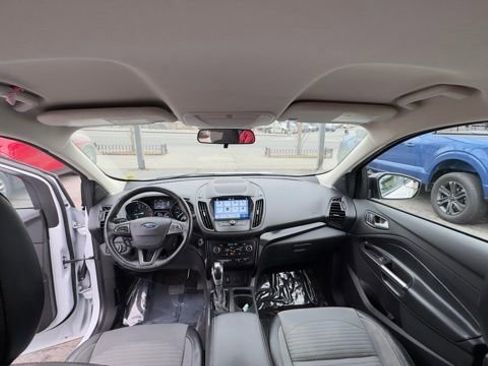 Certified 2019 Ford Escape SE image 22