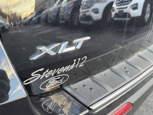 Used 2021 Ford Explorer XLT w/ Equipment Group 202A image 28