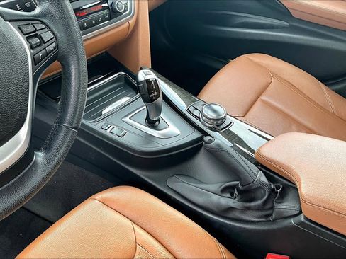 Used 2014 BMW 335i Sedan RWD image 16