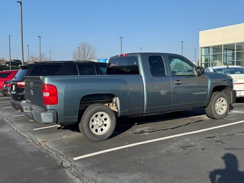 Used 2009 Chevrolet Silverado 1500 W/T image 2