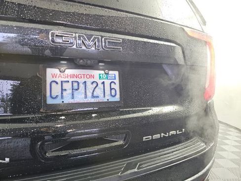 Used 2023 GMC Yukon XL Denali Ultimate image 16