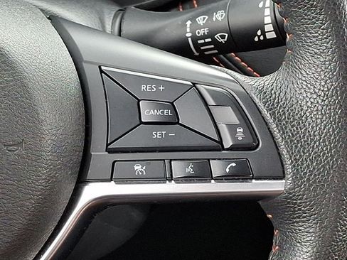 Used 2024 Nissan Versa SR FWD image 21